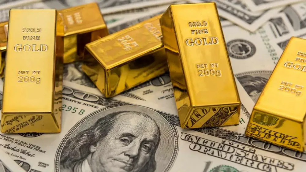 Piyasalarda dolar fırtınası esti: Altın haftaya düşüşle başladı!