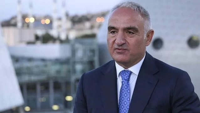 Marmaris’te ‘eğlence’ sınırı aşıldı mı? Bakan Ersoy’dan çarpıcı açıklamalar   