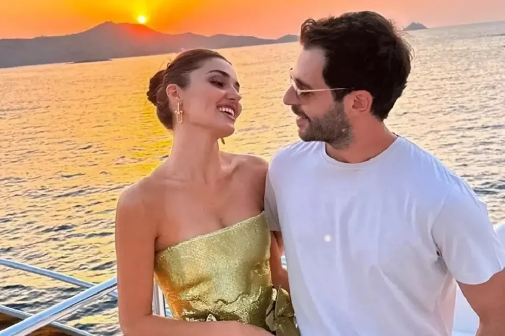 Hande Erçel ve Hakan Sabancı